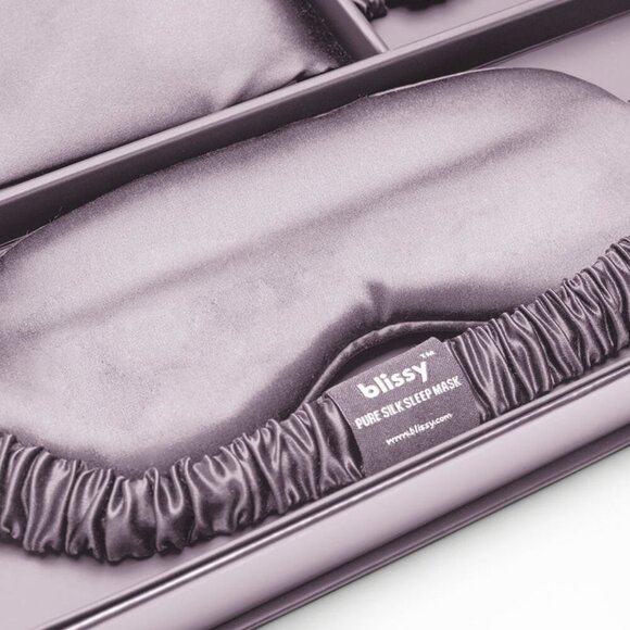 NEW Blissy Queen Silk Pillowcase, Eye Mask, Scrunchie Dream Gift Set- Lavender - Picture 5 of 8